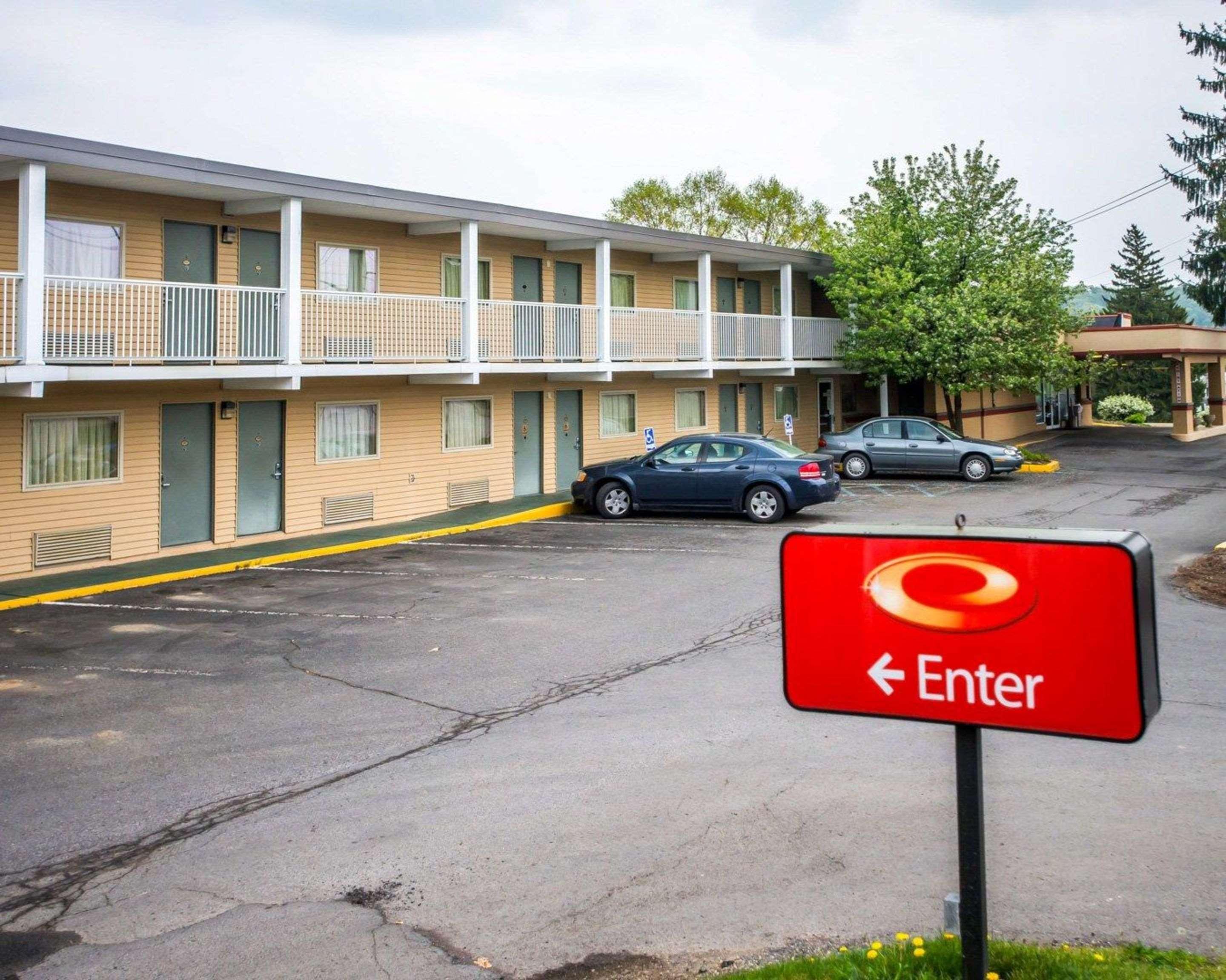 Econo Lodge Inn & Suites Shamokin Dam - Selinsgrove Exterior photo